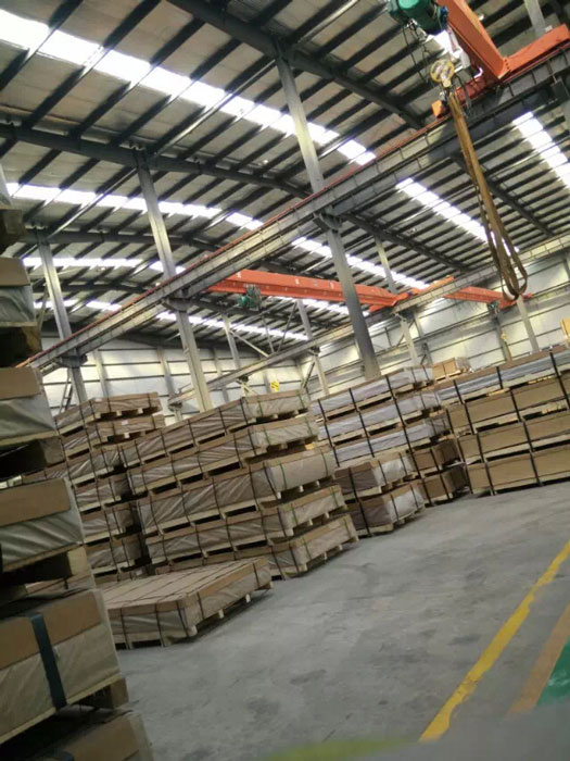 倉(cāng)庫(kù)鋁板